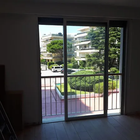 Studio Bord De Mer Saint-Laurent-du-Var Exterior foto